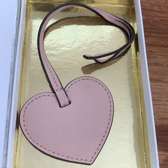 Michael Kors | Ballet Pink Leather Heart Bag Charm Key Chain With Box - Picture 6 of 11